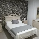 Vivienda Compartida Tajaraste 홈스테이 *