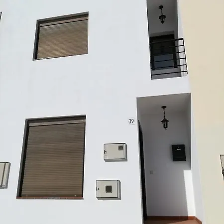 Vivienda Compartida Tajaraste ארסיפה