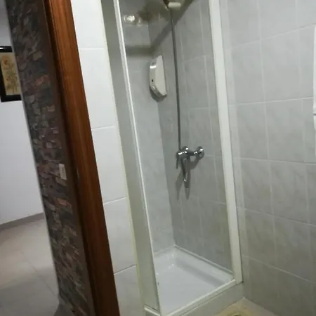 Vivienda Compartida Tajaraste * ארסיפה