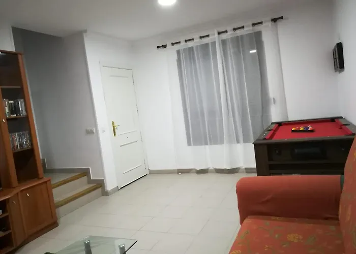 Vivienda Compartida Tajaraste Rum i privatbostad