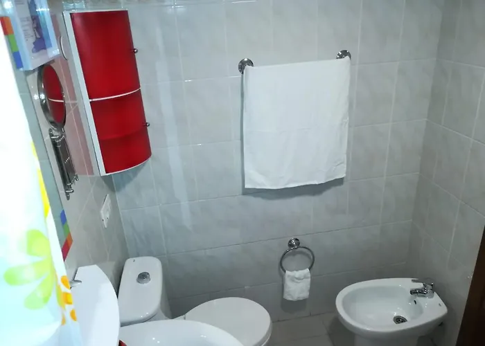 Vivienda Compartida Tajaraste Rum i privatbostad *