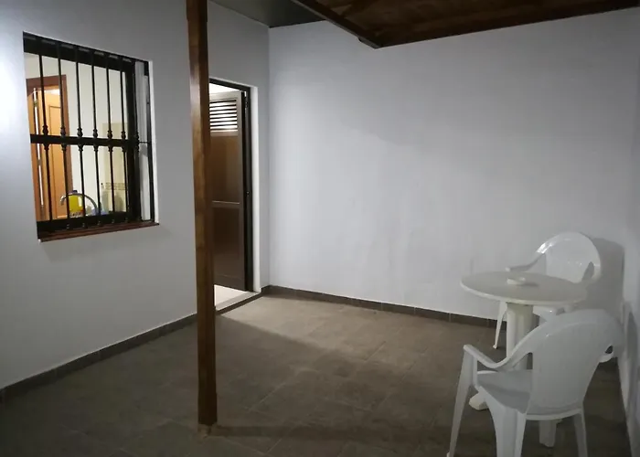 Vivienda Compartida Tajaraste 阿雷西费